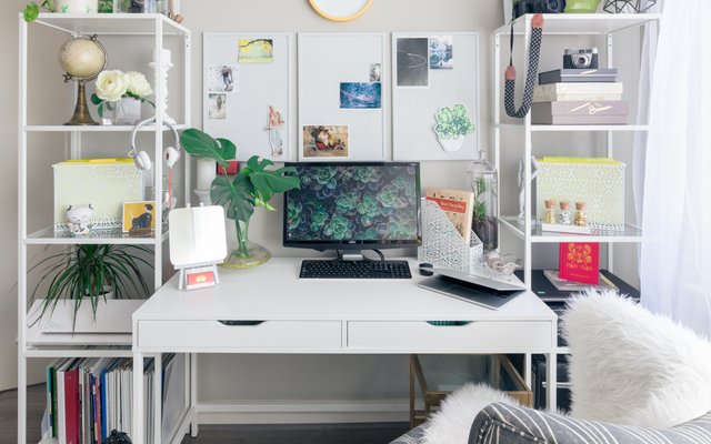 How to Strike the Right Work Balance in the Summer